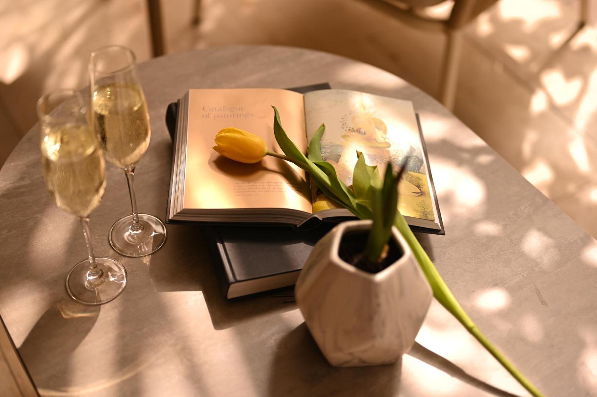 Niche Boutique Hotel Tirana Buitenkant foto