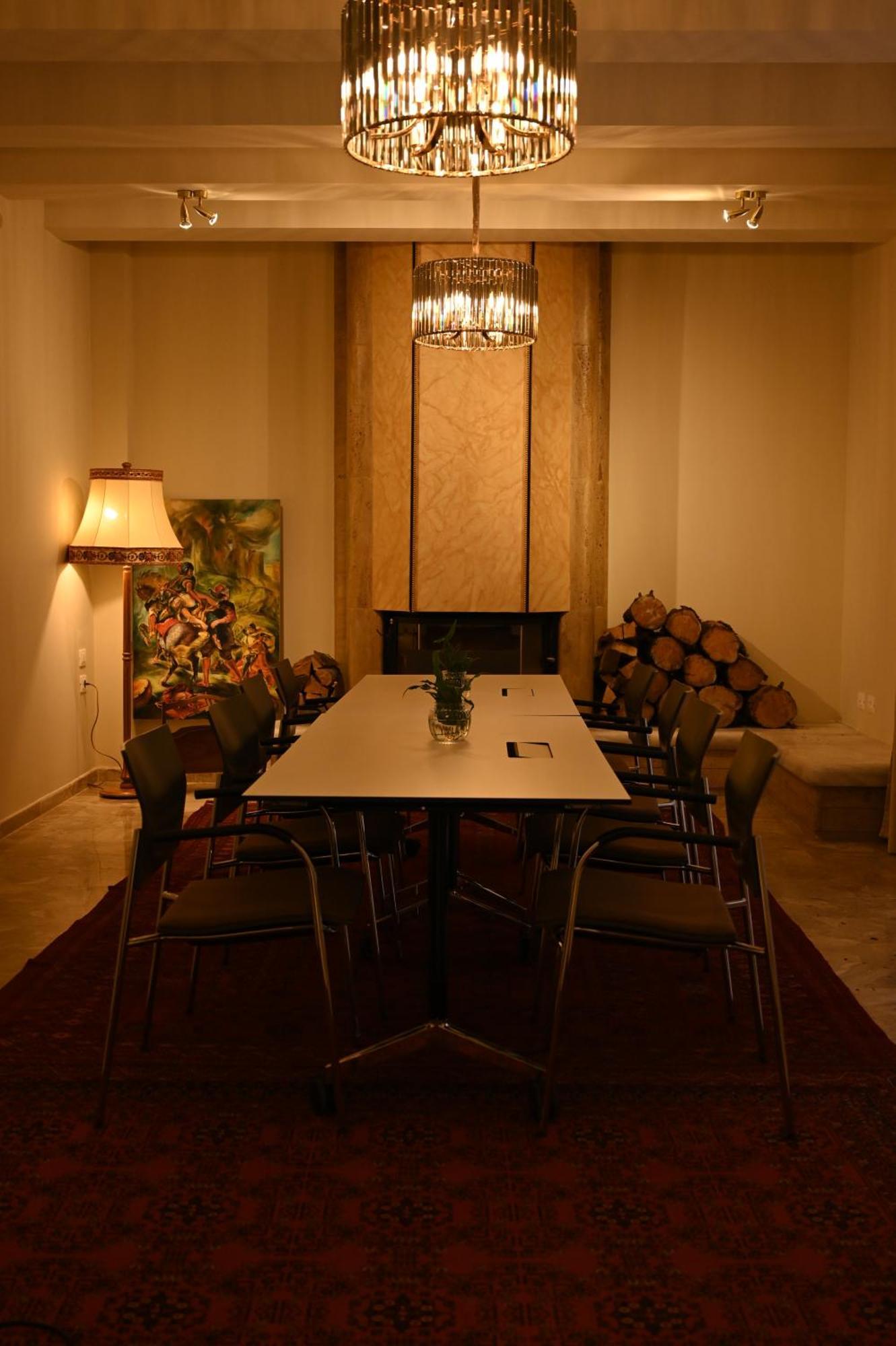 Niche Boutique Hotel Tirana Buitenkant foto